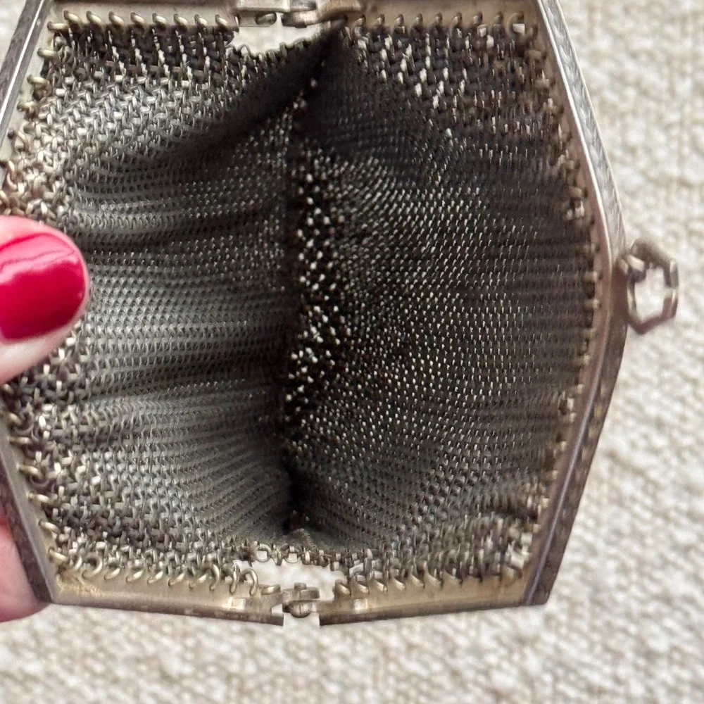 Vintage Mandalian Mesh Purse - Picture 14 of 14
